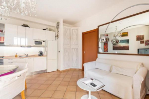 Glassy Apartment